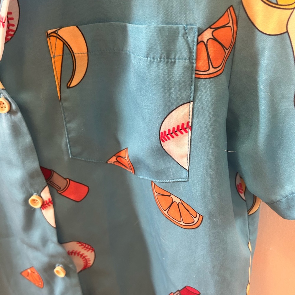 Fun pattern short sleeve button up - Picture 2 of 3